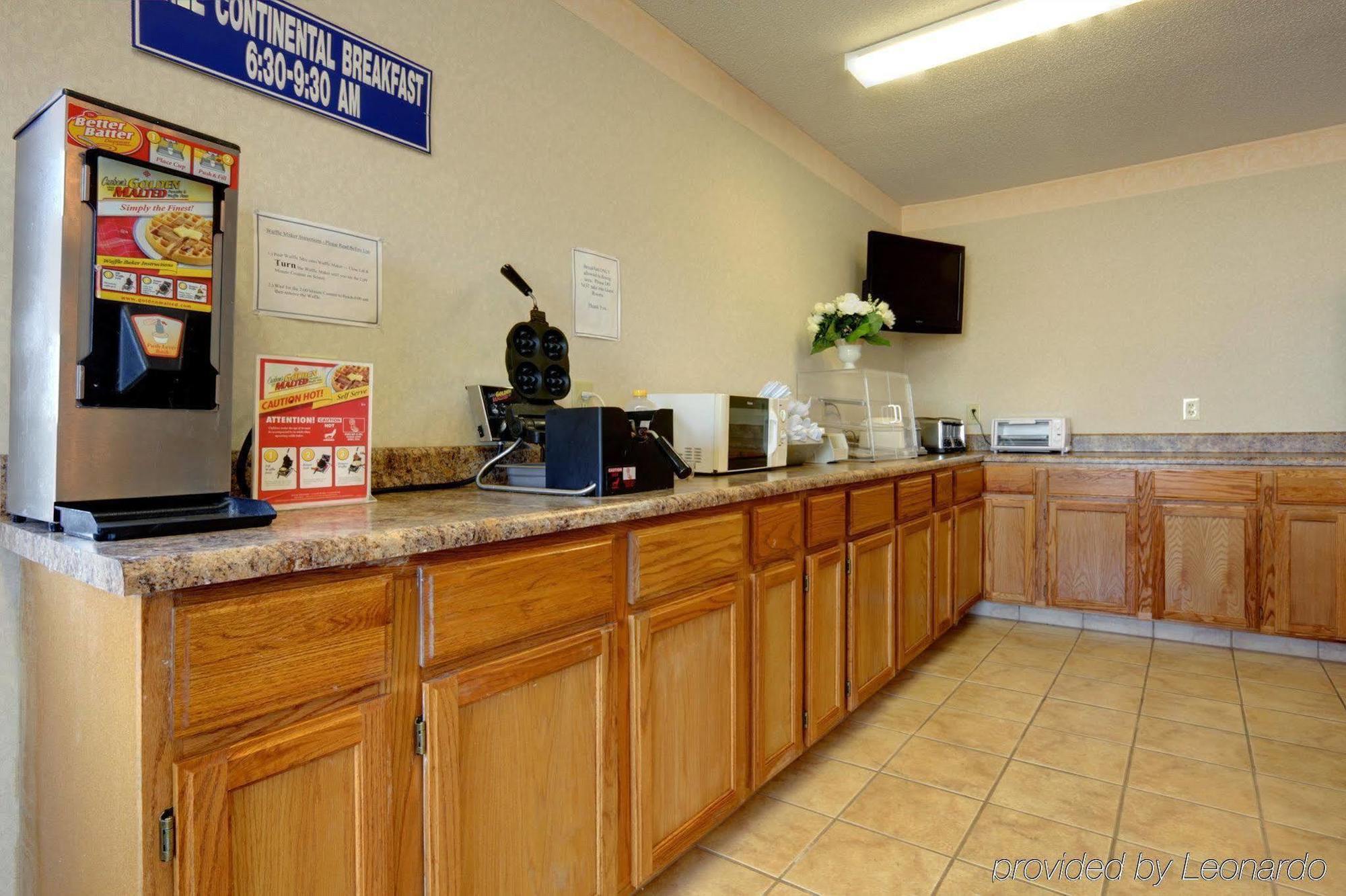 Americas Best Value Inn&Suites Macon Restaurante foto